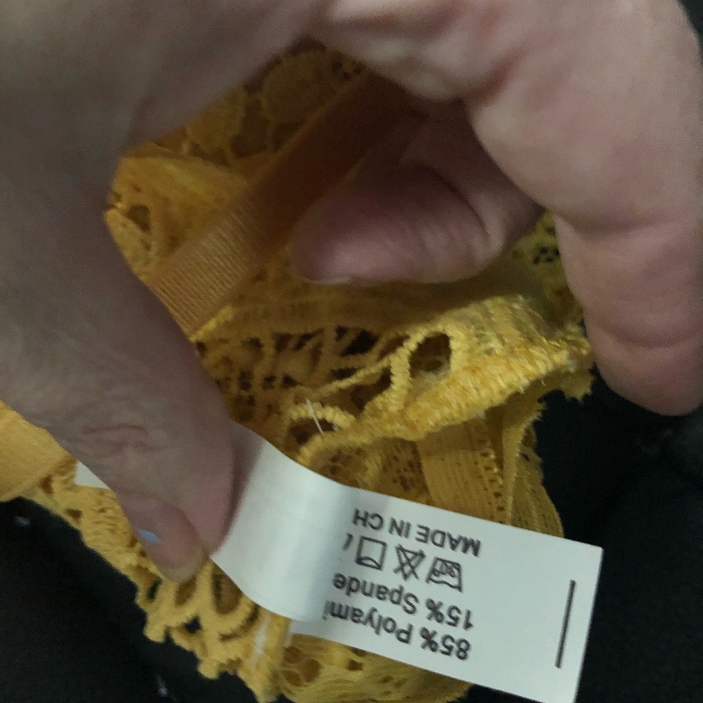 Crocheted top - Picture 7 of 7